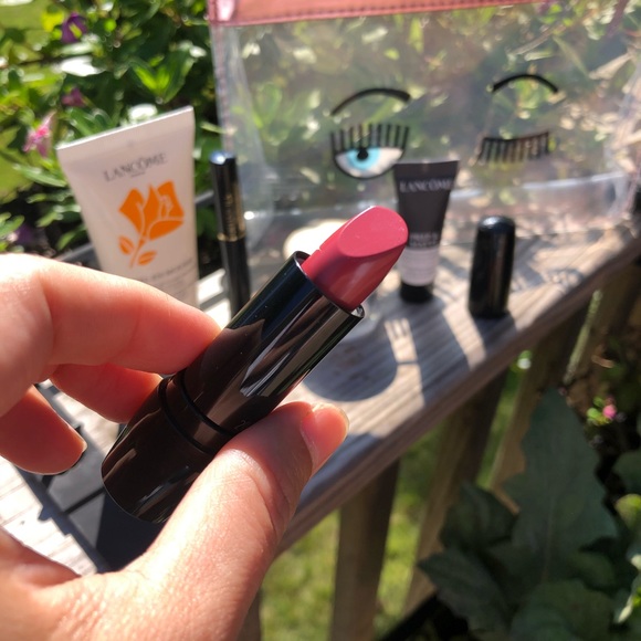 BNWT 7-piece Lancome beauty & makeup set - Picture 5 of 9